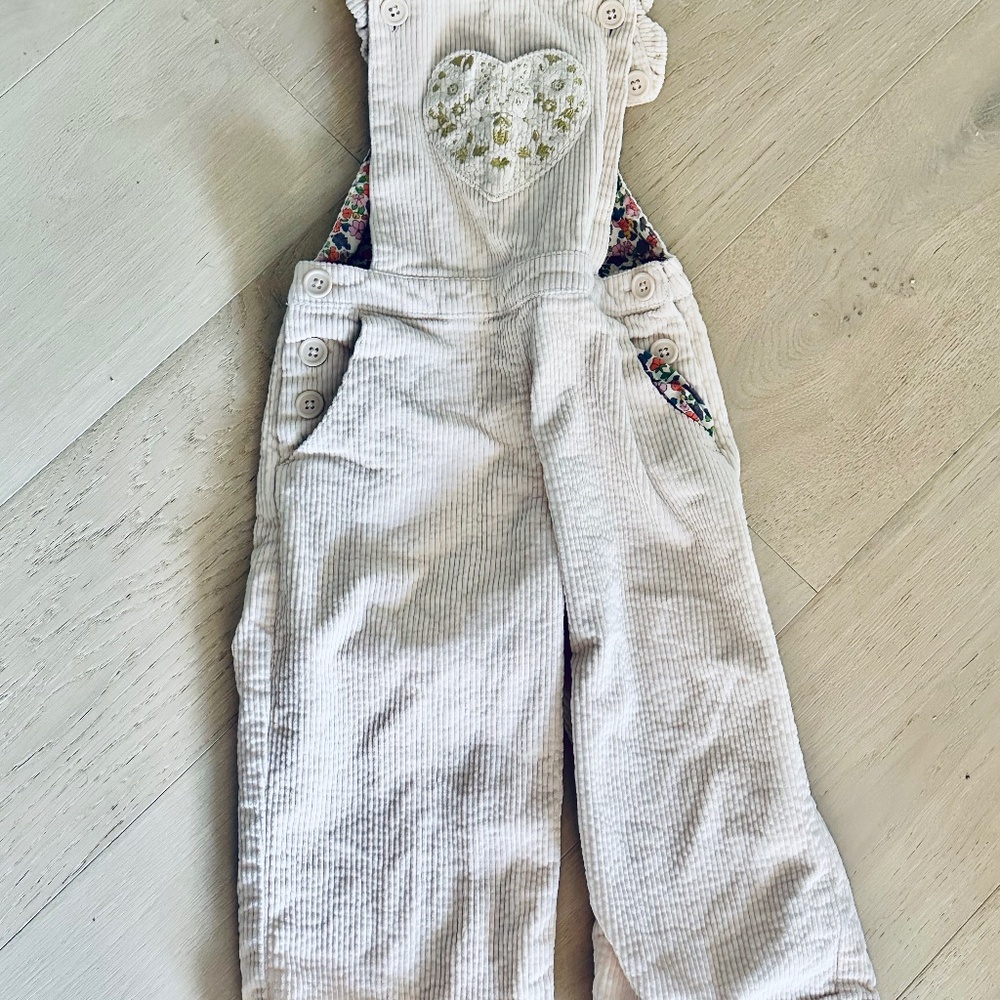 Mini Boden Cream Corduroy Heart Pocket Overalls